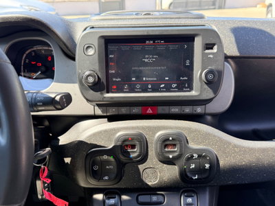 Fiat Panda 1.0 FireFly S&S Hybrid City Cross (14)