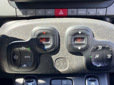 Fiat Panda 1.0 FireFly S&S Hybrid City Cross (15)