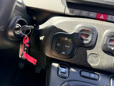 Fiat Panda 1.0 FireFly S&S Hybrid City Cross (17)