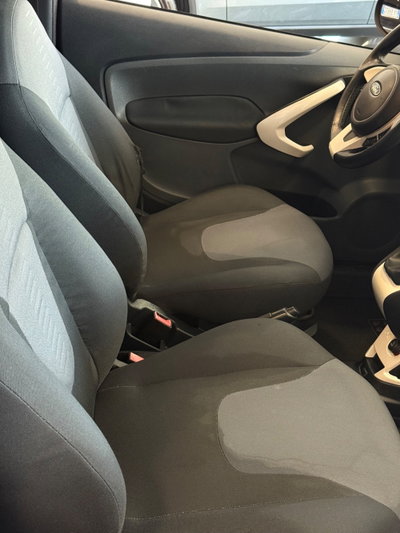 Ford Ka 1.2 8V 69CV Titanium (11)