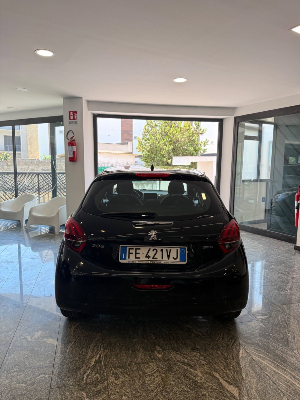Peugeot 208 75 5 porte Allure (5)