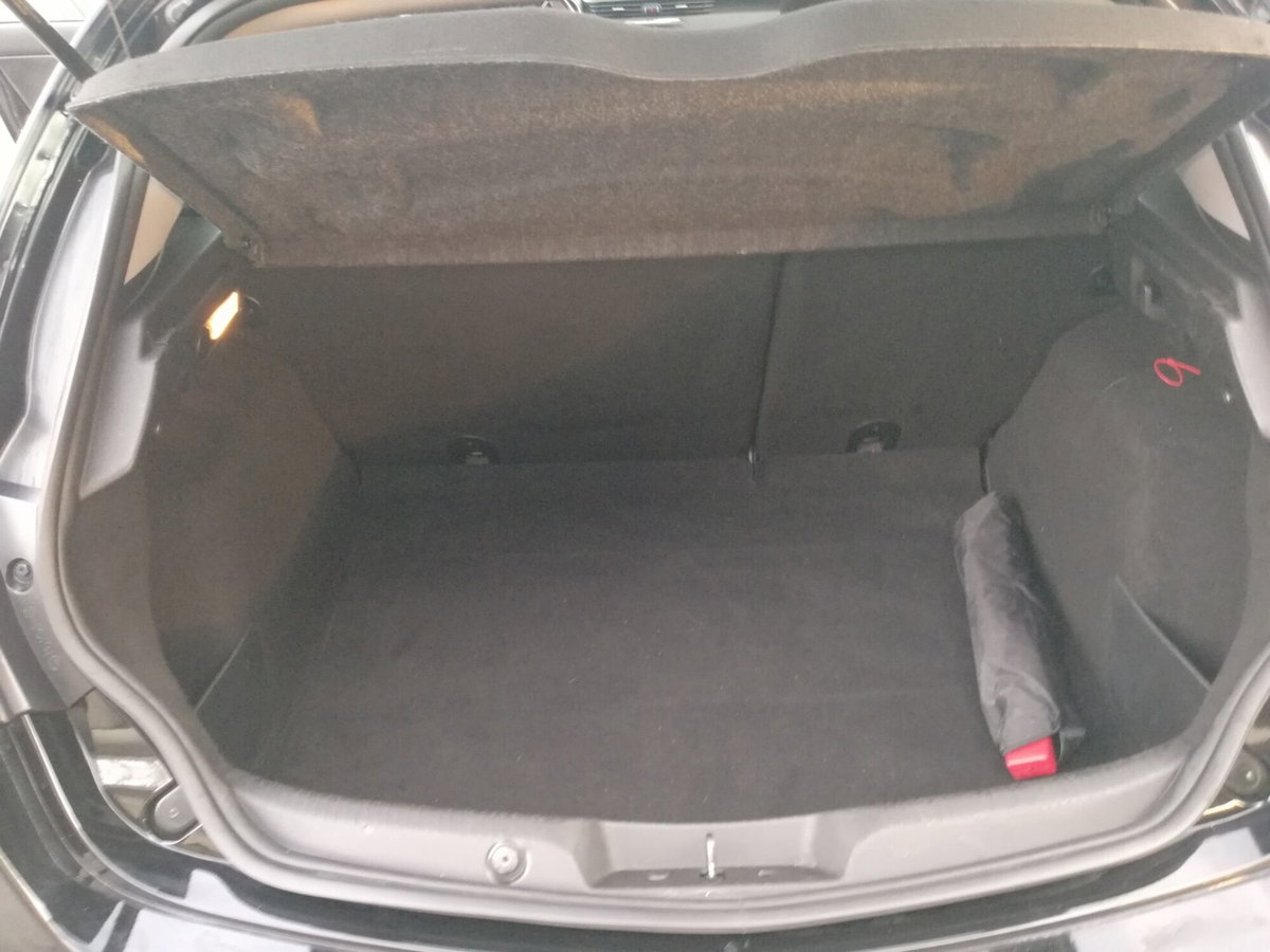 Alfa Romeo Giulietta 1.6 JTDm Ti 120cv (11)