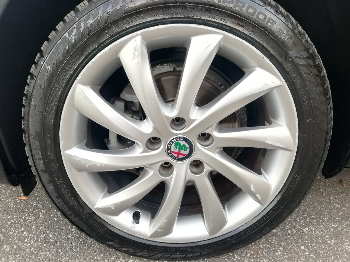 Alfa Romeo Giulietta 1.6 JTDm Ti 120cv (17)