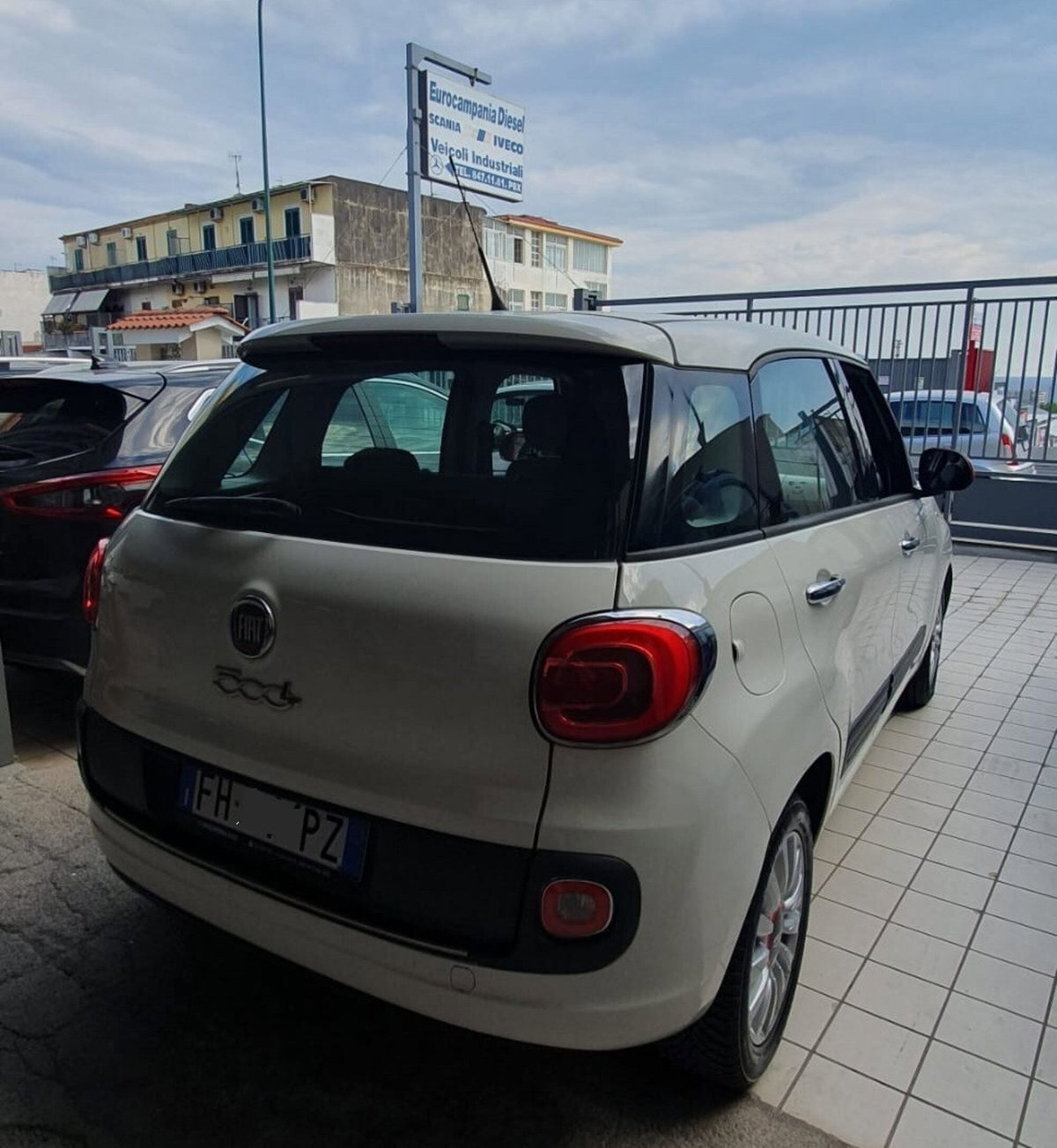 Fiat 500L 1.3 Multijet 95 CV Dualogic Lounge (10)