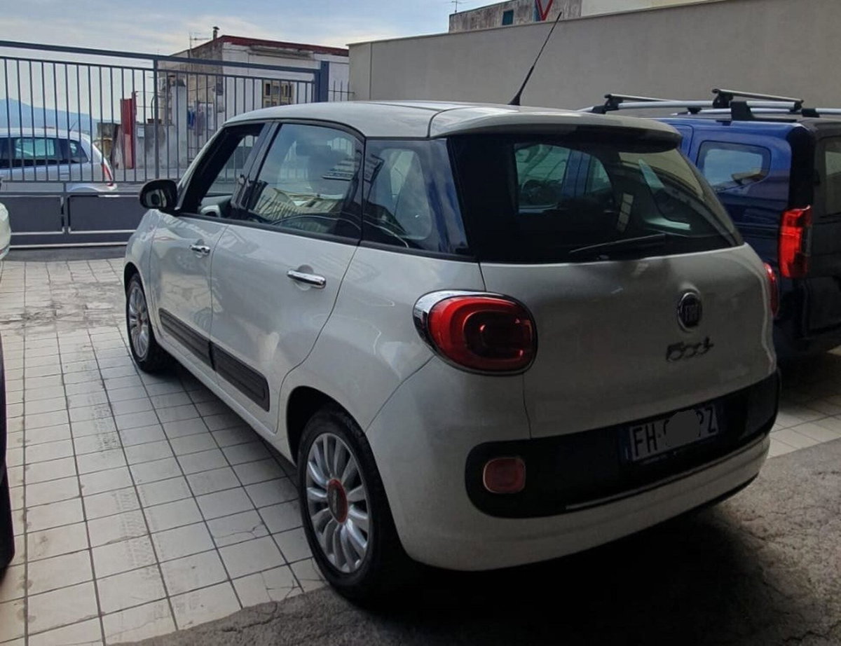 Fiat 500L 1.3 Multijet 95 CV Dualogic Lounge (11)