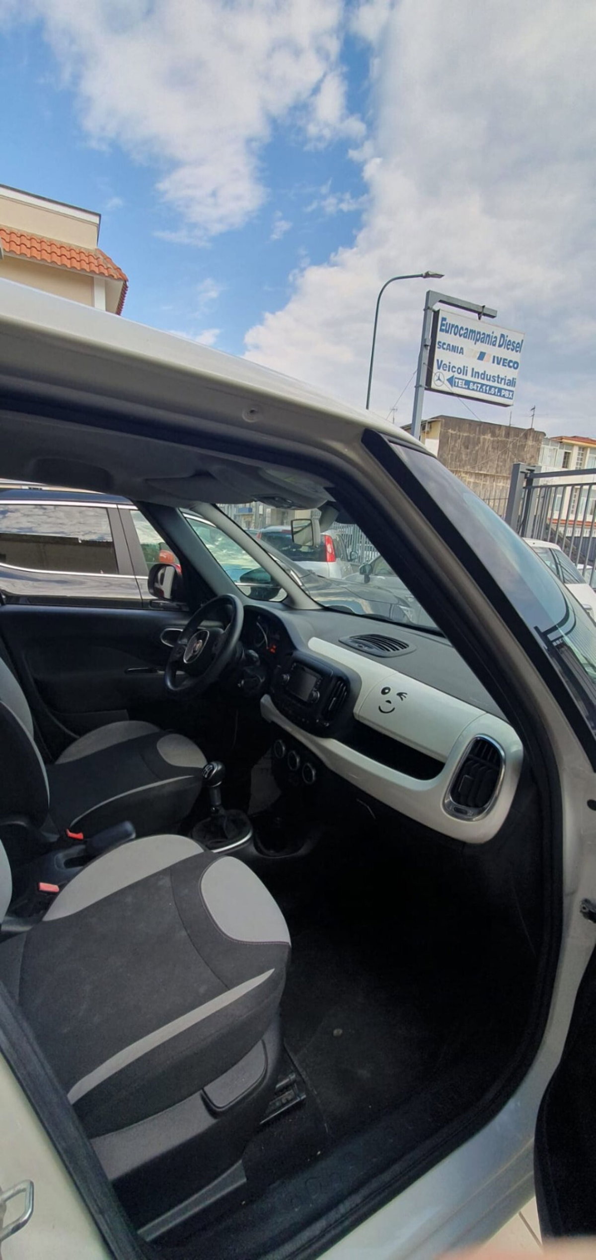 Fiat 500L 1.3 Multijet 95 CV Dualogic Lounge (4)