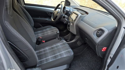 Peugeot 108 72 5 porte Active (10)