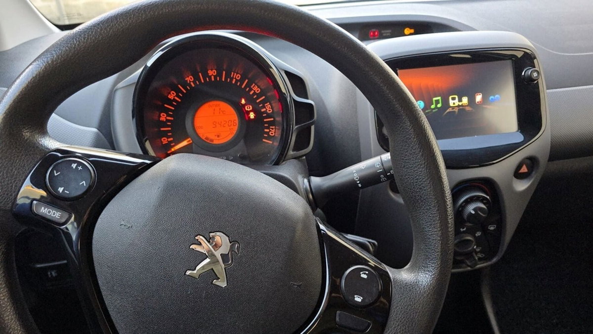 Peugeot 108 72 5 porte Active (6)