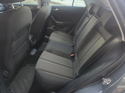 Volkswagen T-Roc 1.6 TDI SCR Advanced BlueMotion Technology (17)