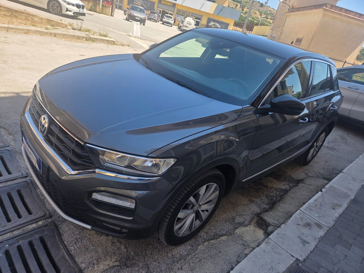 Volkswagen T-Roc 1.6 TDI SCR Advanced BlueMotion Technology (6)