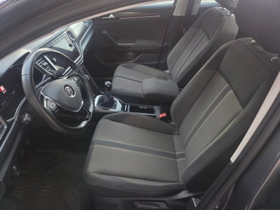 Volkswagen T-Roc 1.6 TDI SCR Advanced BlueMotion Technology (9)