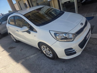 Kia Rio 1.2 CVVT 5p. Cool (11)