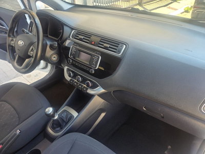 Kia Rio 1.2 CVVT 5p. Cool (15)