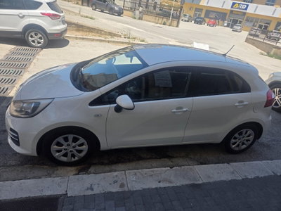 Kia Rio 1.2 CVVT 5p. Cool (9)