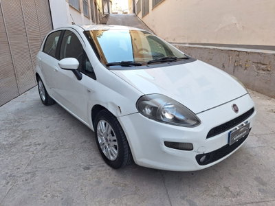 Fiat Punto 1.3 MJT II S&S 85 CV 5 porte ECO Lounge (7)
