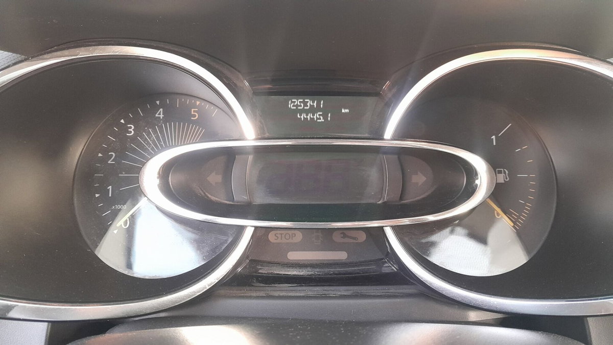 Renault Clio 1.5 dCi 8V 75CV Start&Stop 5 porte Wave (5)