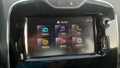 Renault Clio 1.5 dCi 8V 75CV Start&Stop 5 porte Wave (9)
