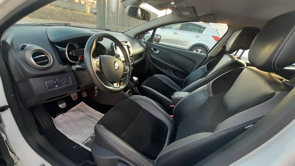 Renault Clio dCi 8V 75CV Start&Stop 5 porte Energy Zen (14)