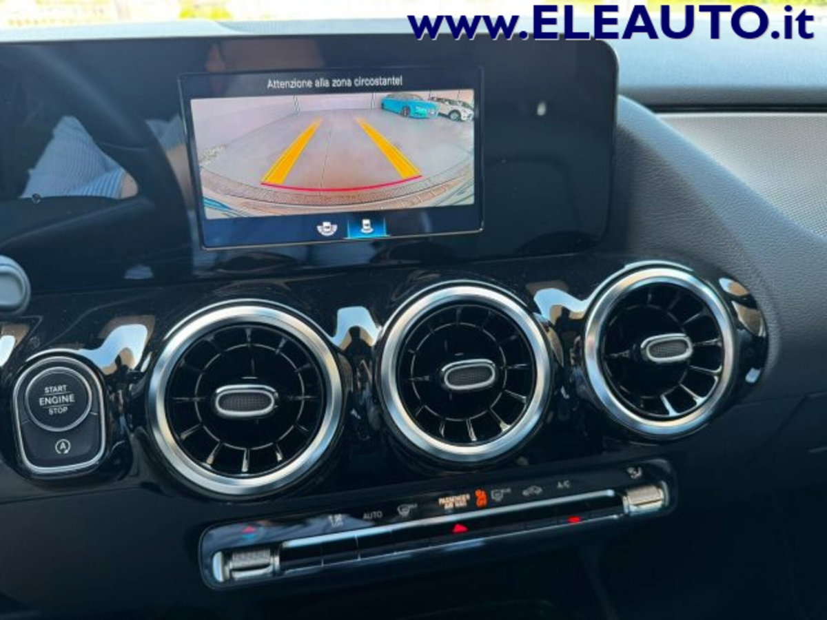 Mercedes-Benz GLA SUV 220 d Automatic 4Matic Sport (11)