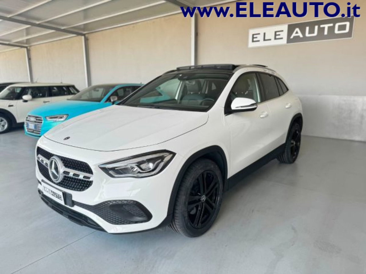 Mercedes-Benz GLA SUV 220 d Automatic 4Matic Sport (3)