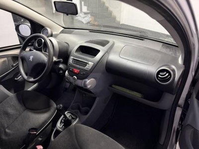 Peugeot 107 68CV 5p. Desir (9)