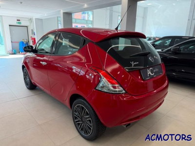 Lancia Ypsilon 1.2 69 CV 5 porte Gold (4)