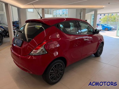 Lancia Ypsilon 1.2 69 CV 5 porte Gold (5)