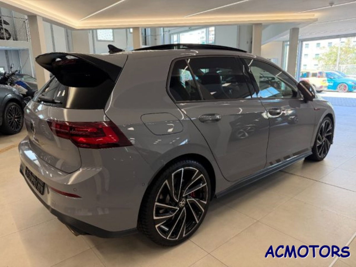 Volkswagen Golf 2.0 TSI GTI DSG Clubsport 45 (5)