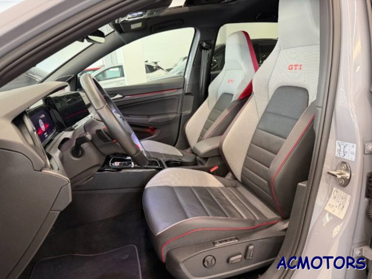Volkswagen Golf 2.0 TSI GTI DSG Clubsport 45 (9)