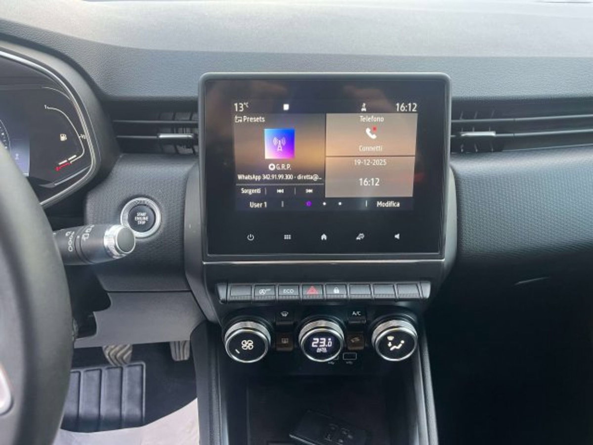 Renault Clio 1.0 tce Techno Gpl 100cv (7)