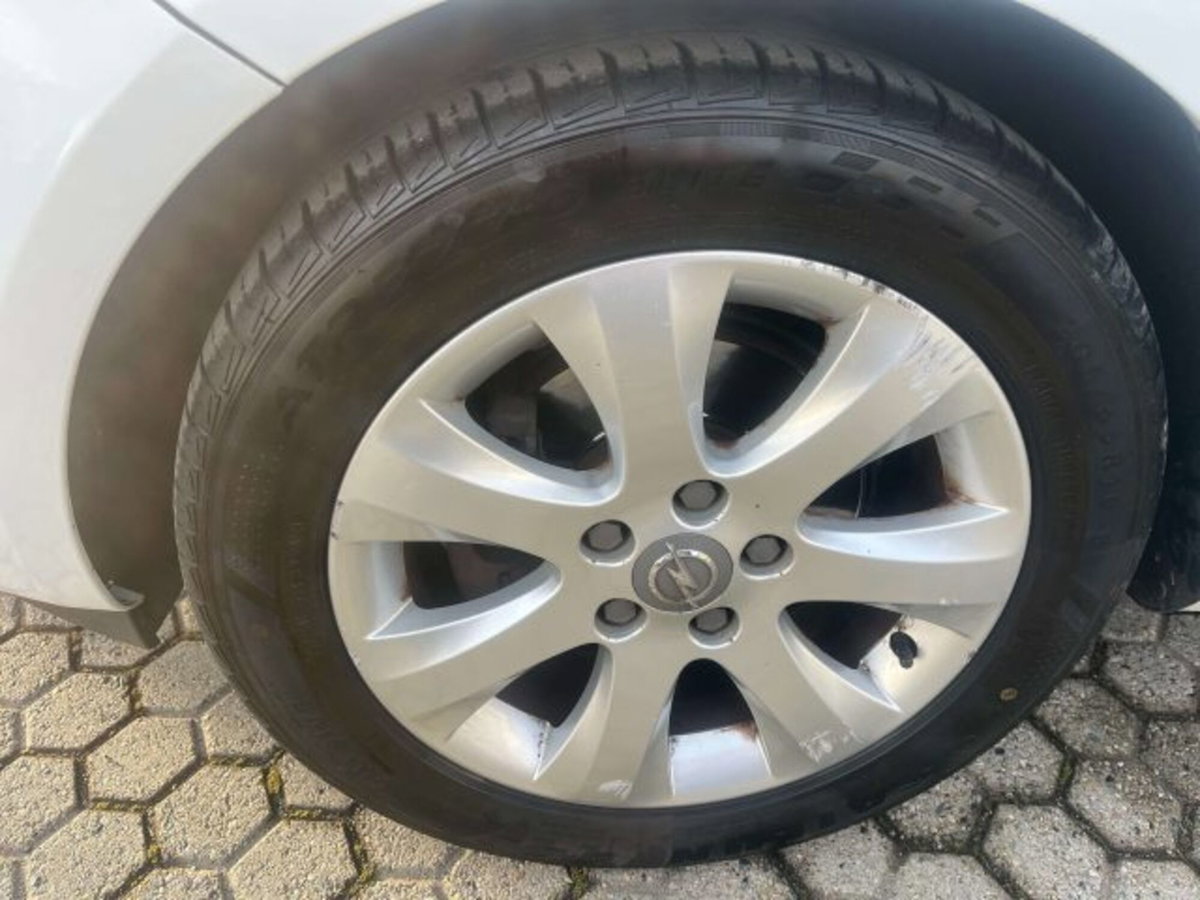 Opel Meriva 1.3 CDTI 95CV ecoFLEStart&Stop Cosmo (13)