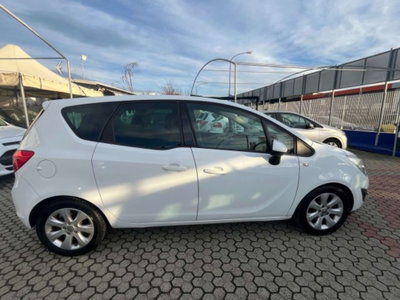 Opel Meriva 1.3 CDTI 95CV ecoFLEStart&Stop Cosmo (3)