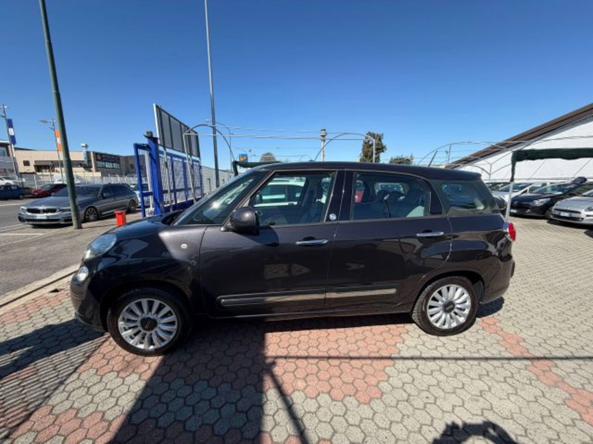 Fiat 500L Living 1.6 Multijet 105 CV Lounge (2)