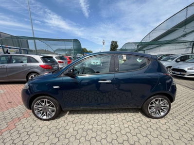 Lancia Ypsilon 1.3 MJT 16V 95 CV 5 porte S&S Platinum (2)