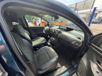 Lancia Ypsilon 1.3 MJT 16V 95 CV 5 porte S&S Platinum (7)
