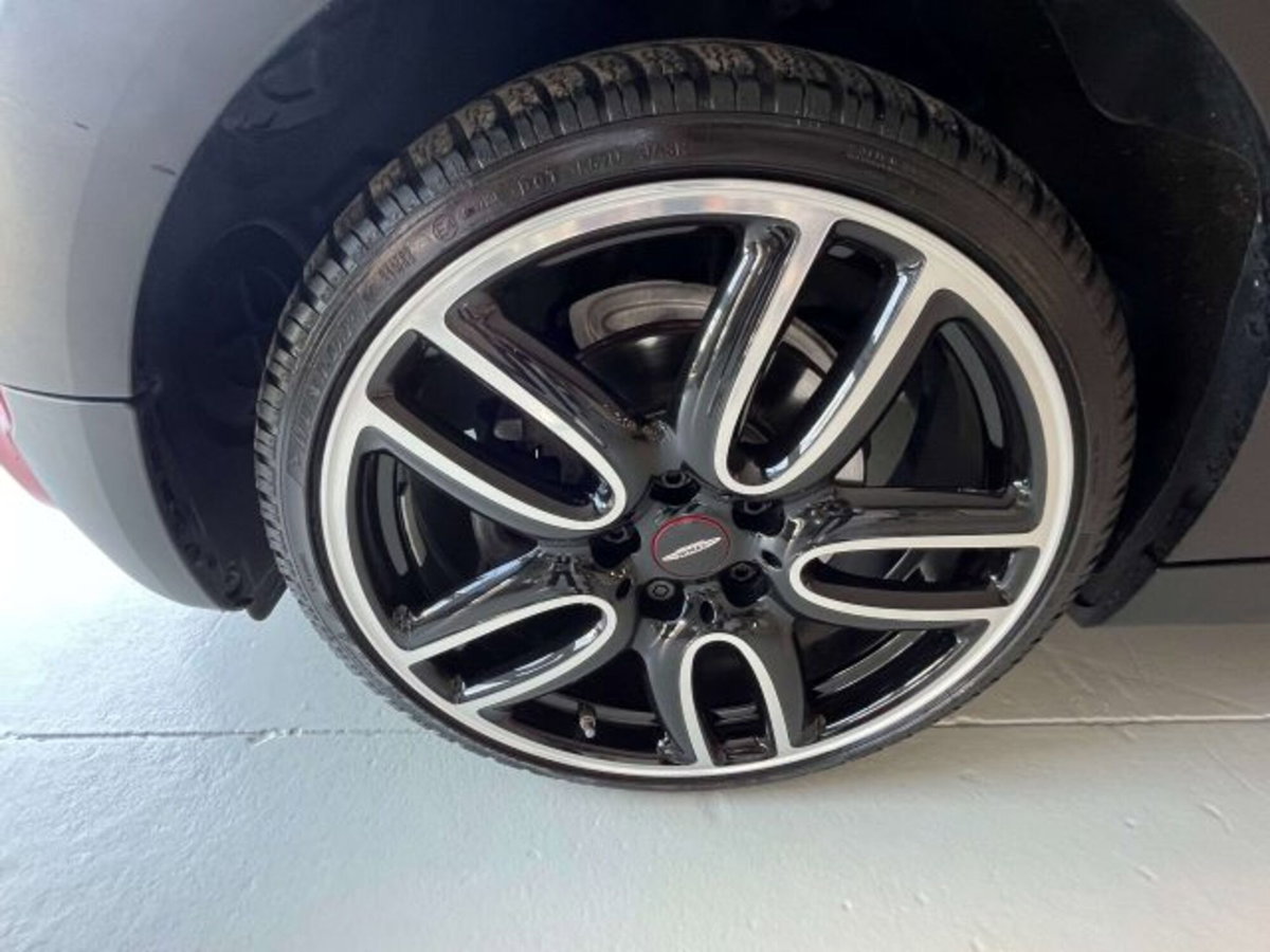 MINI Mini Clubman Clubman 2.0 Cooper D Essential auto (14)