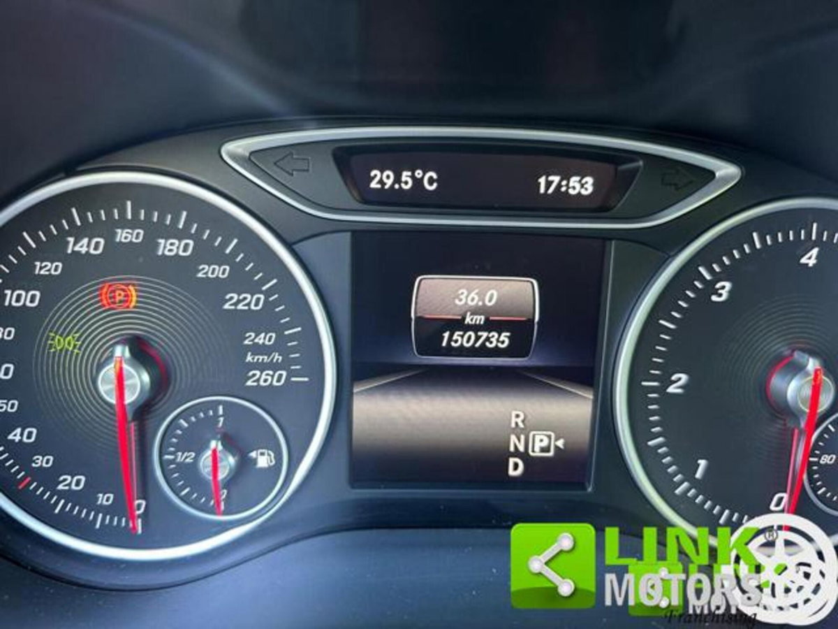 Mercedes-Benz Classe B 200 CDI Executive (10)