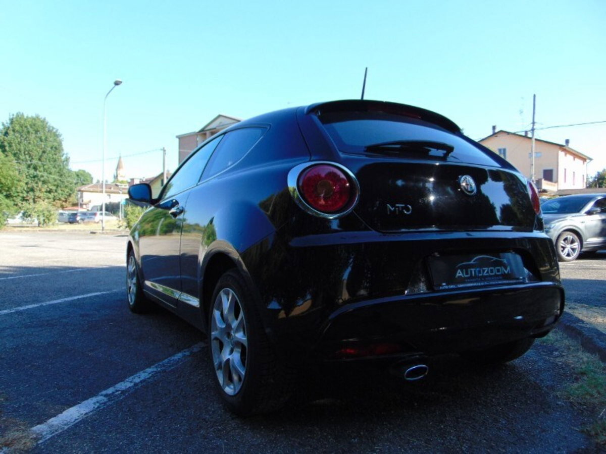 Alfa Romeo MiTo 1.3 JTDm 85 CV S&S Distinctive (17)