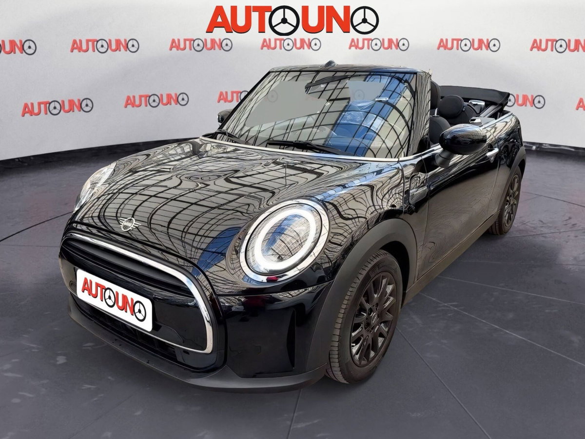 MINI Mini Cabrio 1.5 One Cabrio (2)