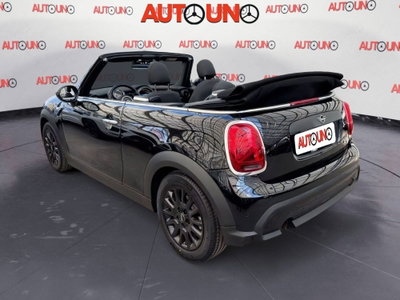 MINI Mini Cabrio 1.5 One Cabrio (4)
