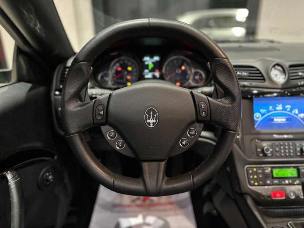 Maserati Grancabrio 4.7 V8 Sport (20)