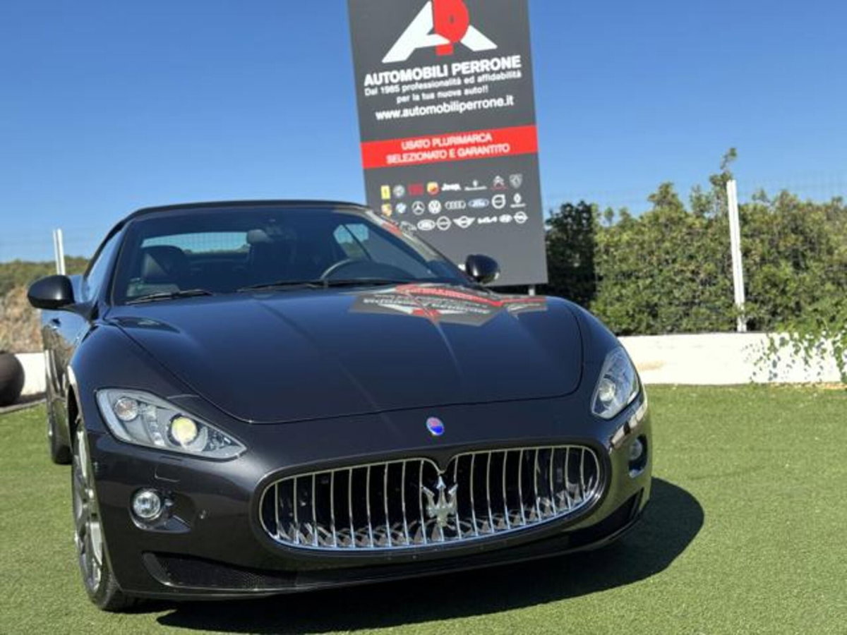 Maserati Grancabrio 4.7 V8 Sport (4)