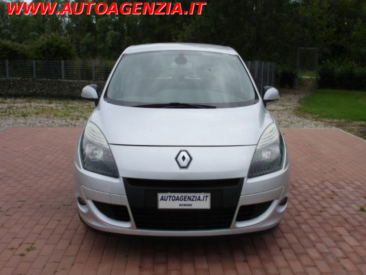 Renault Scenic E-Tech Electric 1.5 dCi 110CV Luxe (6)