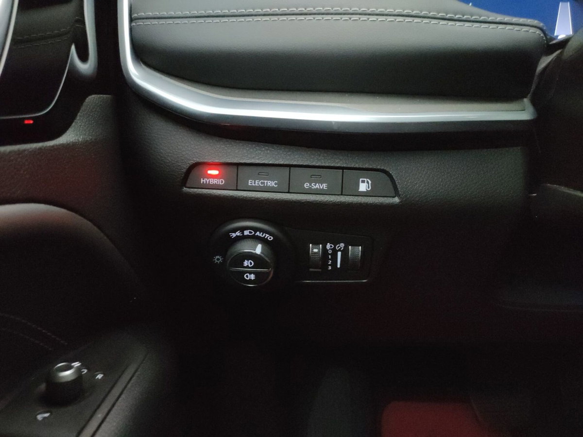 Jeep Compass 1.3 T4 190CV PHEV AT6 4xe Limited (19)