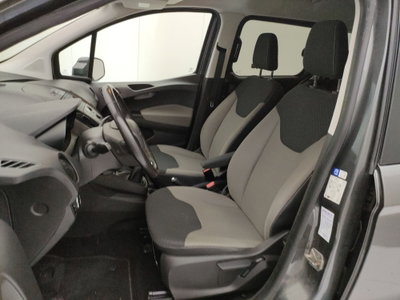 Ford Tourneo Courier 1.5 TDCI 95 CV Plus (7)