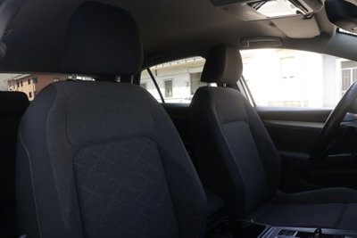 Volkswagen Golf 1.5 TGI DSG Style (6)