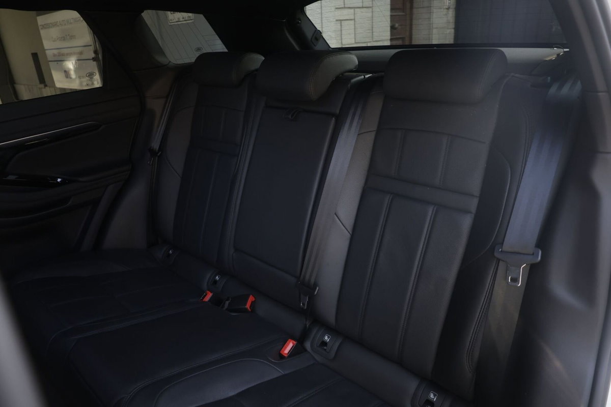 Land Rover Range Rover Evoque 2.0D I4 204 CV AWD Auto R-Dynamic (3)