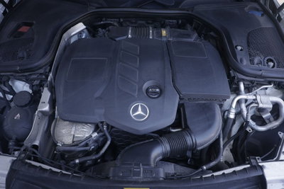 Mercedes-Benz Classe E Station Wagon 220 d 4Matic Auto Premium Plus (19)