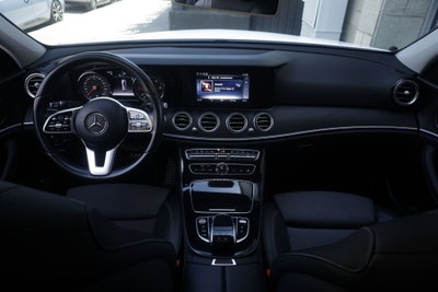 Mercedes-Benz Classe E Station Wagon 220 d 4Matic Auto Premium Plus (2)