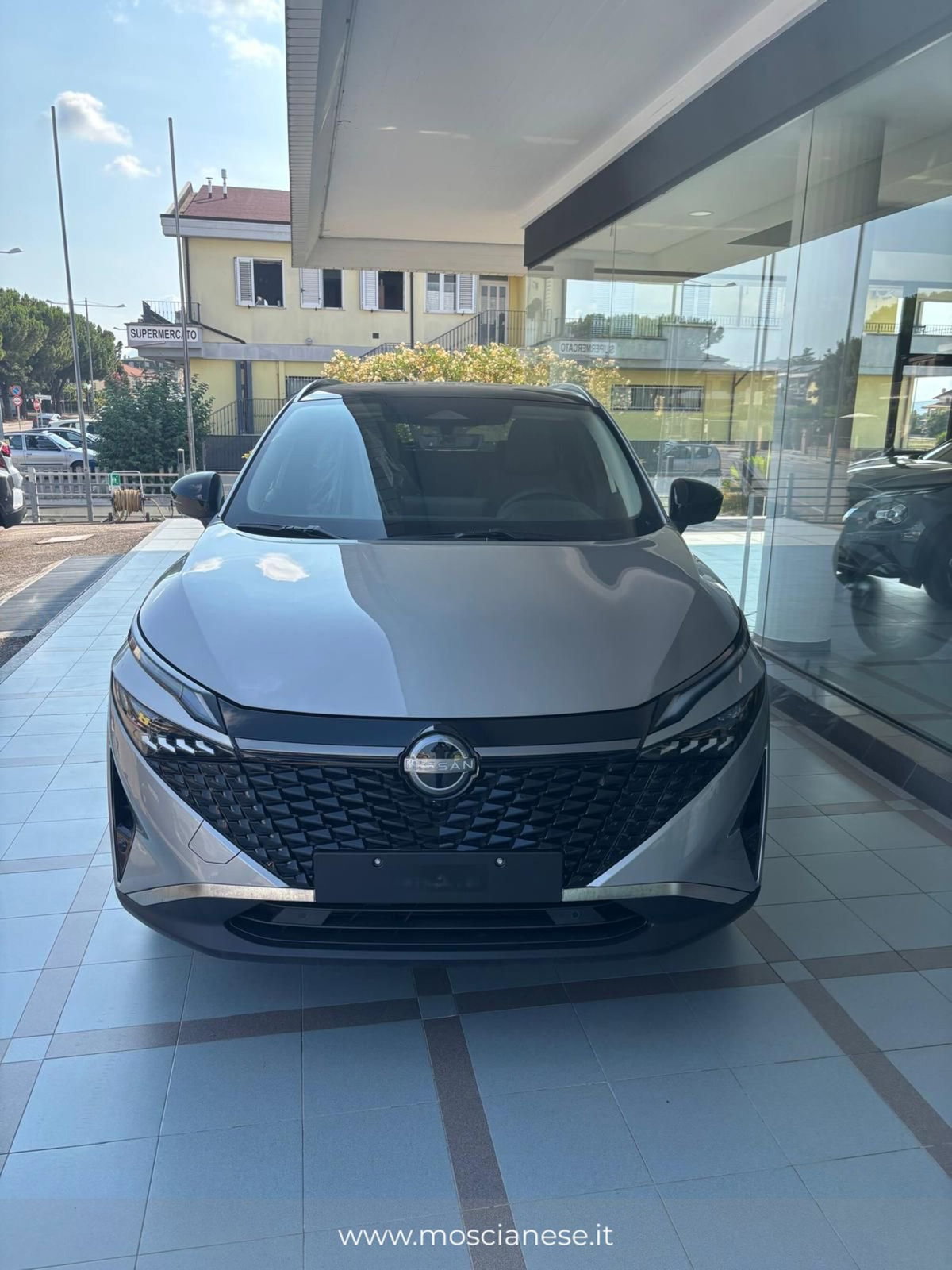 Nissan Qashqai 1.3 mhev N-Connecta 2wd 140cv (2)
